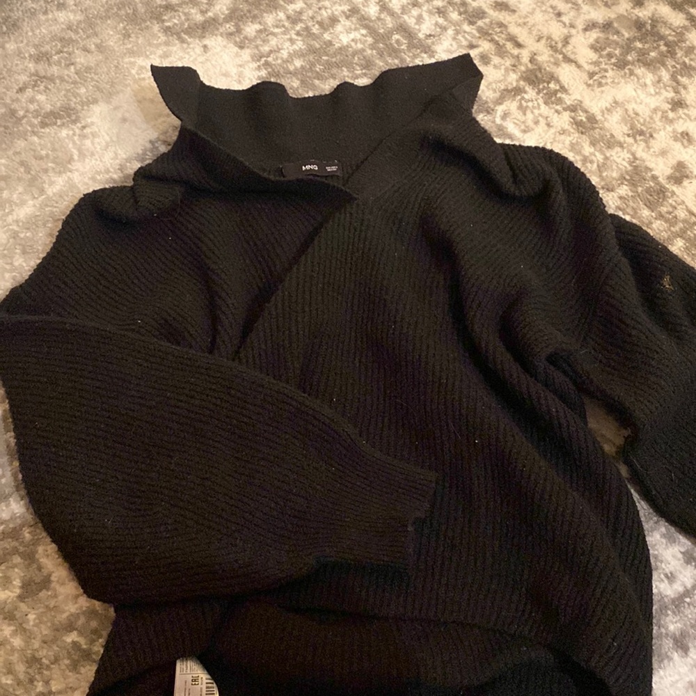 Mango Black Knit Sweater with V neck collar